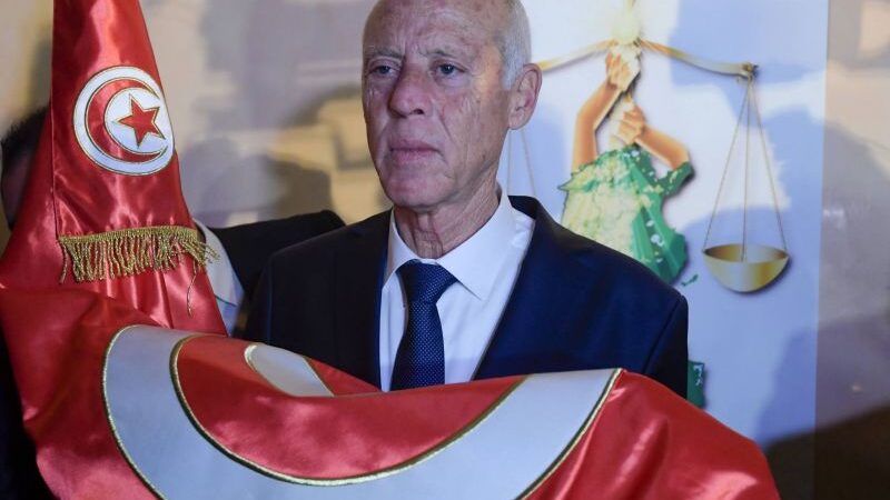 Tunisie: en l’absence de recours, Saied prêtera serment sous 10 jours