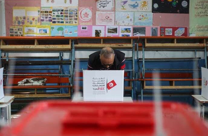 Les Tunisiens appelés à voter pour le second tour de la présidentielle