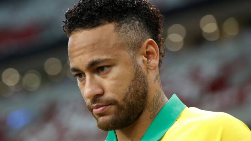 Brésil : Neymar sort rapidement sur blessure face au Nigeria, touché à la cuisse gauche