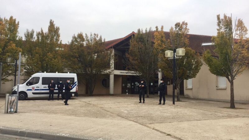 France : L’onde de choc 2 jours après la mort d’un professeur de collège Samuel Paty