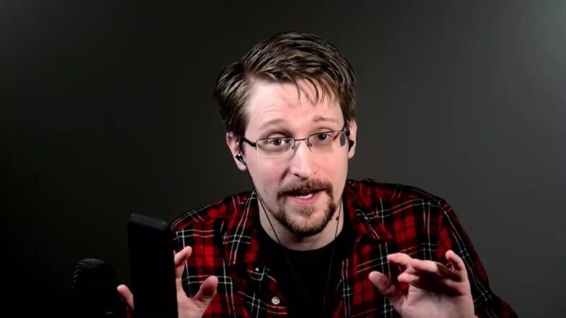 Edward Snowden : 7 ans après son arrivé en Russie, il vient d’obtenir le statut de résident permanent
