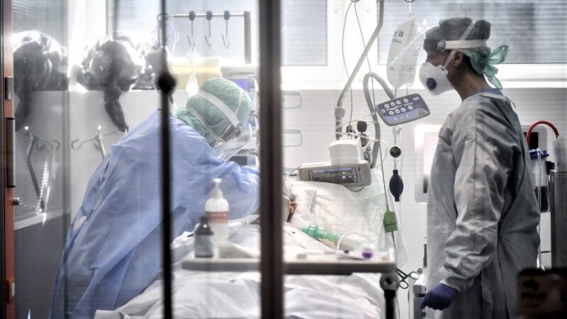 Covid-19: l’Italie franchit la barre des 50 000 morts