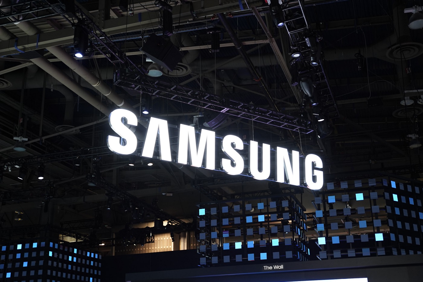 Une caméra frontale invisible sur le Samsung Galaxy Z Fold 3 ? 1 Une caméra frontale invisible sur le Samsung Galaxy Z Fold 3 ?