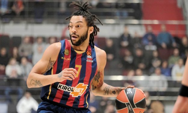 Basket : Macky naturalise l'Américain Pierriá Henry 1 Basket : Macky naturalise l’Américain Pierriá Henry