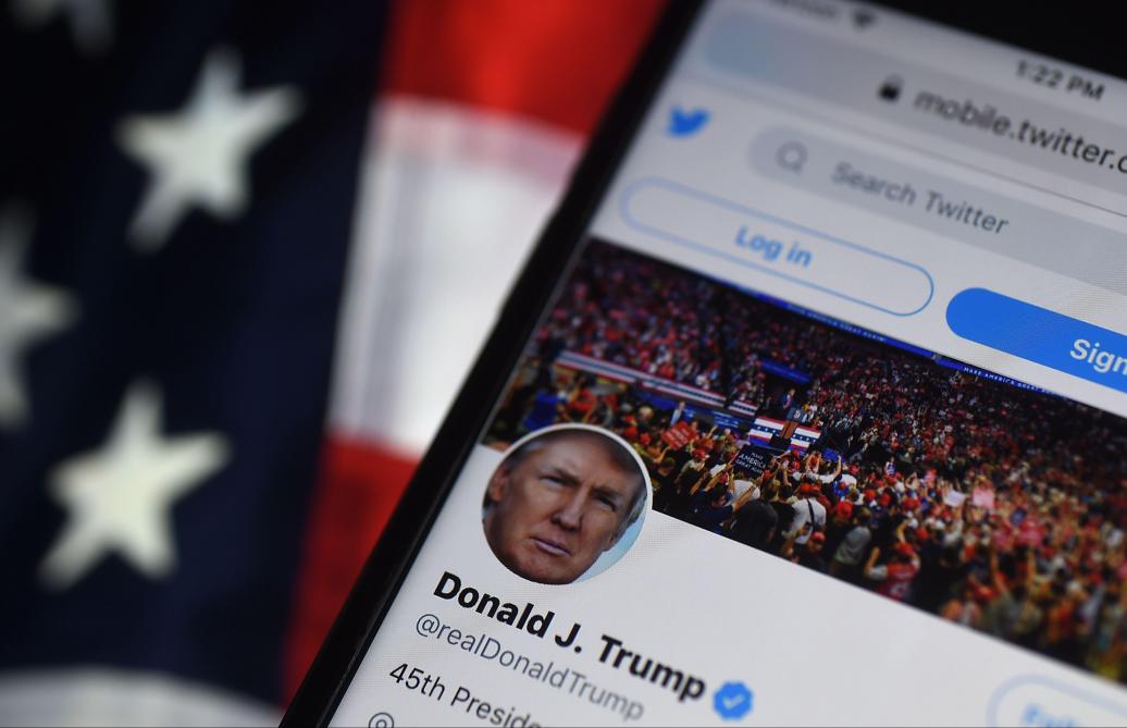 Twitter suspend le compte de Donald Trump de façon permanente