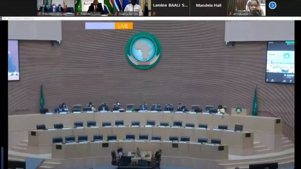 Problèmes techniques et programme «a minima» au sommet de l’Union africaine 1 Problèmes techniques et programme «a minima» au sommet de l’Union africaine
