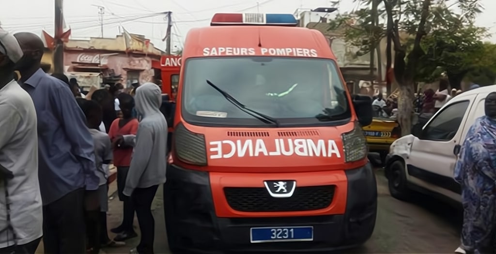 🇸🇳 Bambilor : une collision entre un bus et un particulier fait 2 morts 1 🇸🇳 Bambilor : une collision entre un bus et un particulier fait 2 morts
