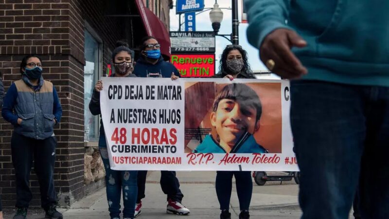 États-Unis: le choc après la vidéo d’un policier abattant un adolescent de 13 ans