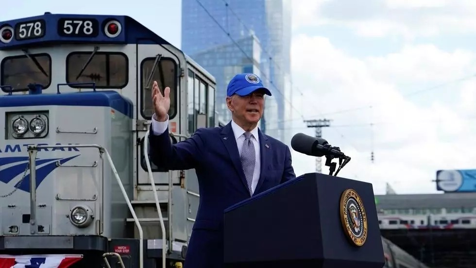 États-Unis: Joe Biden fait la promotion du train, cœur de son plan infrastructures 1 États-Unis: Joe Biden fait la promotion du train, cœur de son plan infrastructures