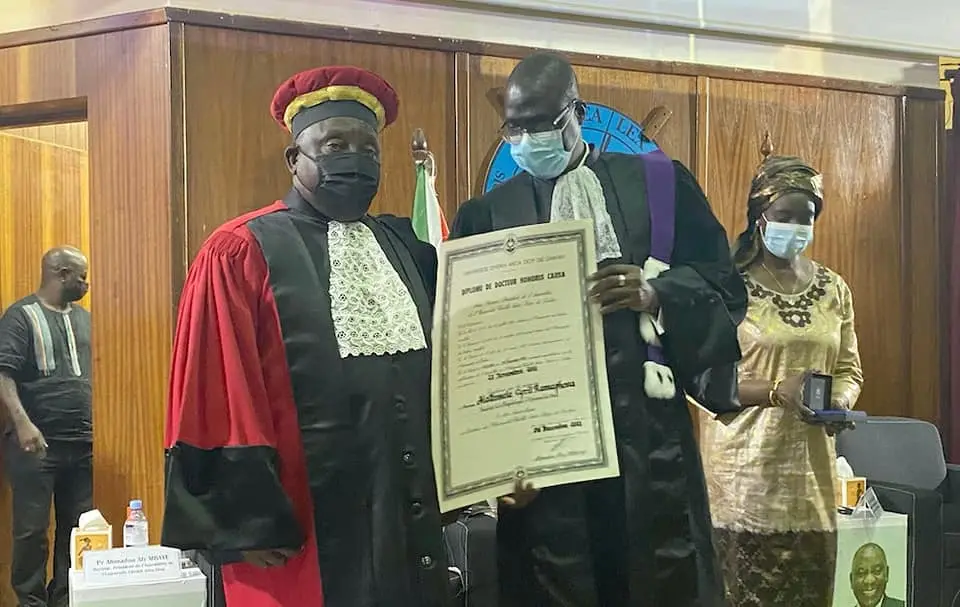 🇸🇳 🇿🇦 L’UCAD distingue le Président sud Africain par un titre de docteur Honoris Causa 1 🇸🇳 🇿🇦 L’UCAD distingue le Président sud Africain par un titre de docteur Honoris Causa