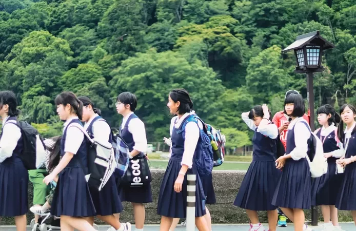 🇯🇵 Cette coiffure jugée “trop excitante” est interdite dans plusieurs écoles japonaises