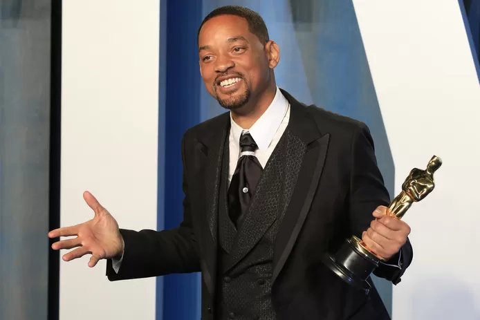 🇺🇸 Will Smith doit-il rendre son Oscar après avoir giflé Chris Rock?