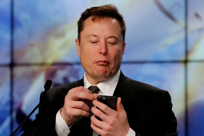 🇺🇸 Elon Musk annonce la «suspension» du rachat de Twitter à cause de faux comptes