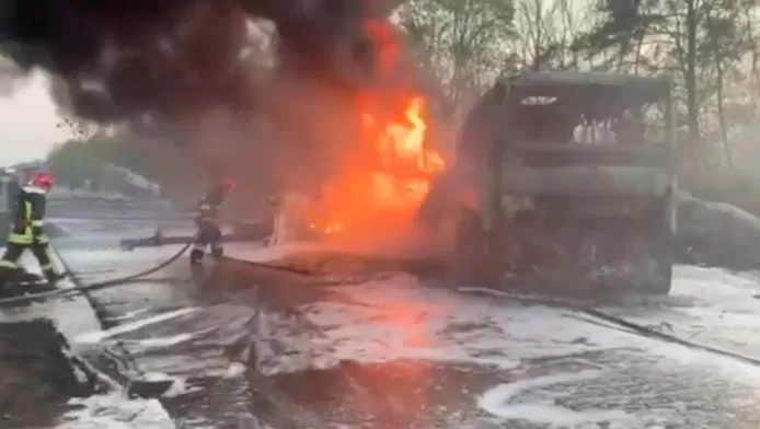 🇺🇦 Un grave accident de la route fait au moins 26 morts dans l'ouest de l'Ukraine 1 🇺🇦 Un grave accident de la route fait au moins 26 morts dans l’ouest de l’Ukraine
