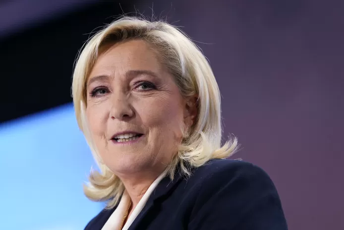 🇫🇷 Marine Le Pen refuse une alliance avec Éric Zemmour pour les législatives: “Je ne me vends à personne” 1 🇫🇷 Marine Le Pen refuse une alliance avec Éric Zemmour pour les législatives: “Je ne me vends à personne”