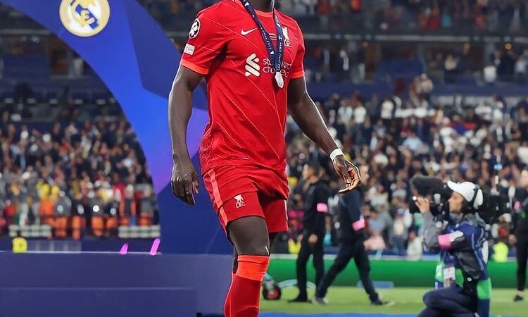 ⚽️ Le Bayern propose un salaire de 13 milliards par an à Sadio Mané