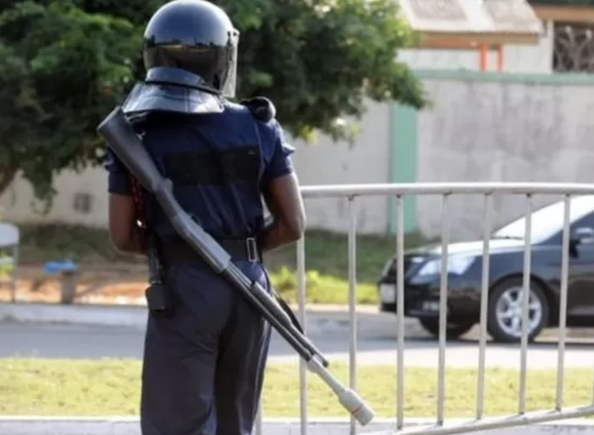 🇬🇭 Ghana : des policiers suspendus après des heurts avec des étudiants