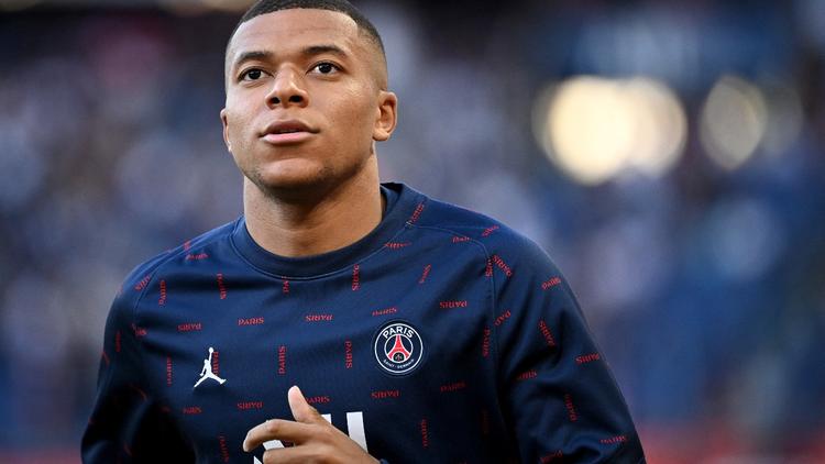 ️⚽️ Kylian Mbappé aurait un accord avec le Real Madrid selon le PSG 1 ️⚽️ Kylian Mbappé aurait un accord avec le Real Madrid selon le PSG