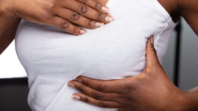 ⚕️ Le cancer du sein triple négatif touche plus durement les femmes d’origine africaine