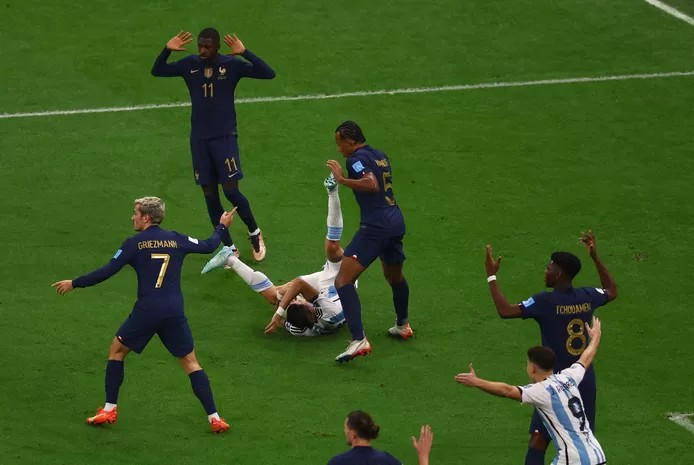 🏆 Une finale légendaire et un Messi magistral: championne du monde, l’Argentine décroche sa troisième étoile 5 image 213