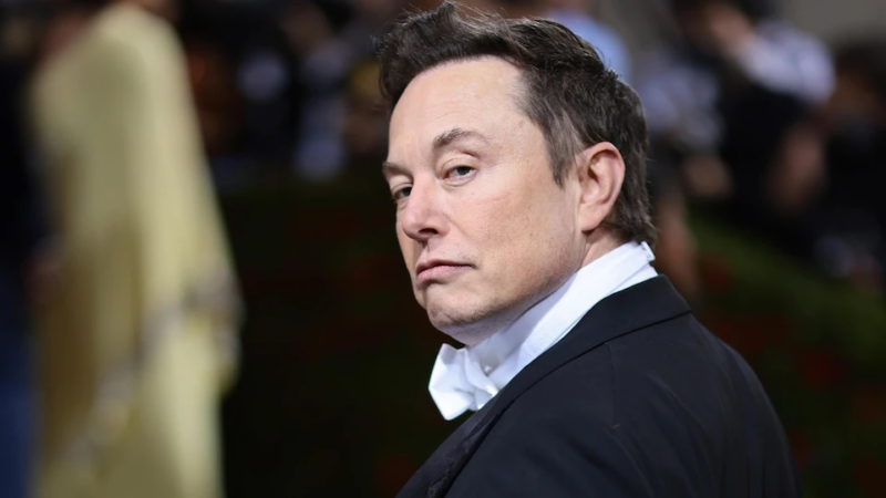 🇺🇸 Un simple tweet d’Elon Musk fait chuter lourdement Tesla en Bourse