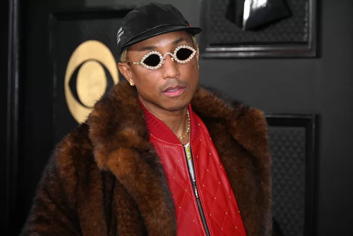 👥 C’est officiel: Pharrell Williams succède à Virgil Abloh comme directeur artistique de Louis Vuitton 1 👥 C’est officiel: Pharrell Williams succède à Virgil Abloh comme directeur artistique de Louis Vuitton