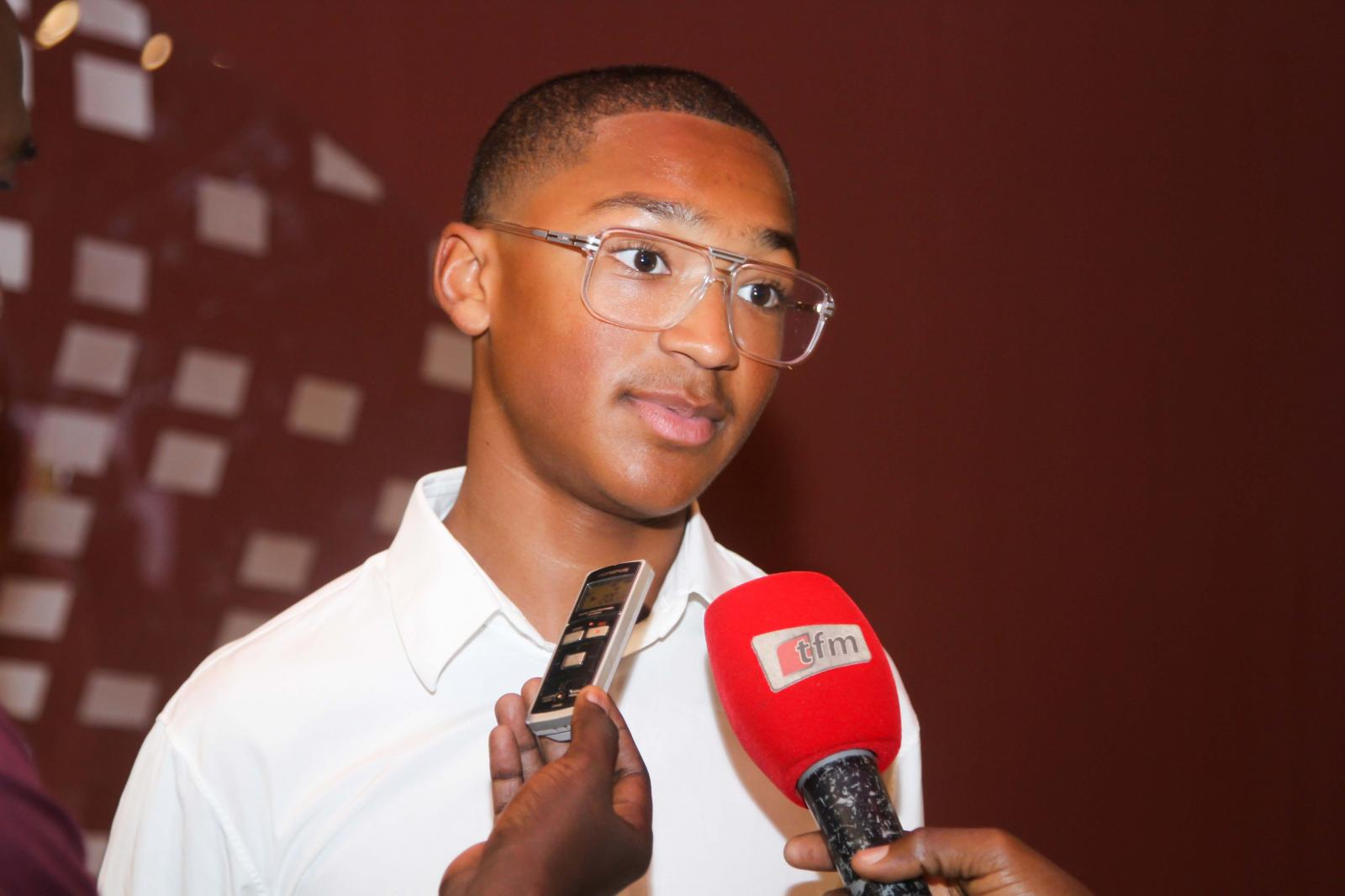 ️⚽️ Le fils de Pape Bouba Diop raconte sa progression à Génération Foot et dévoile ses ambitions… 1 ️⚽️ Le fils de Pape Bouba Diop raconte sa progression à Génération Foot et dévoile ses ambitions…