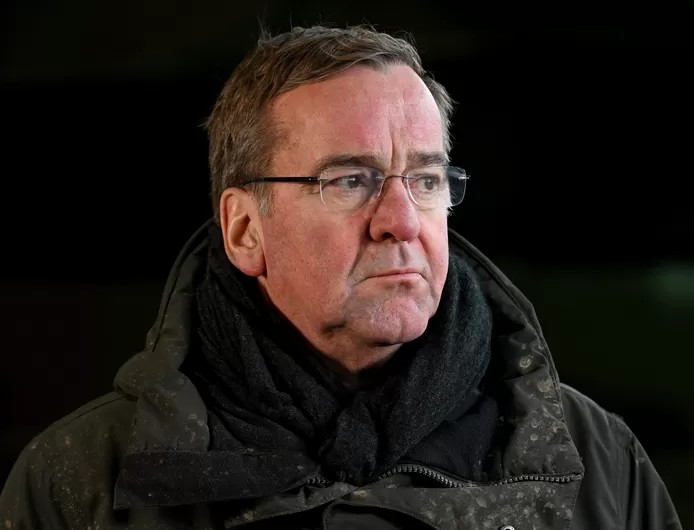 🇩🇪 L'armée allemande n'est plus capable de défendre son propre pays, dit le ministre de la Défense 1 🇩🇪 L’armée allemande n’est plus capable de défendre son propre pays, dit le ministre de la Défense