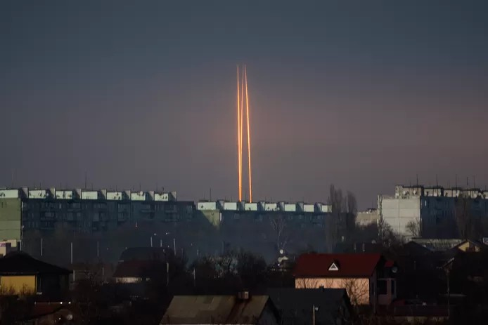 🇺🇦 Frappes russes “massives” à travers l’Ukraine: la centrale nucléaire de Zaporijjia “en mode ‘black out’” 1 🇺🇦 Frappes russes “massives” à travers l’Ukraine: la centrale nucléaire de Zaporijjia “en mode ‘black out’”