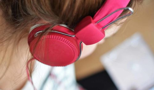 🎧 “Les oreilles de nos enfants sont en danger”, alerte un spécialiste de l’audition 1 🎧 “Les oreilles de nos enfants sont en danger”, alerte un spécialiste de l’audition