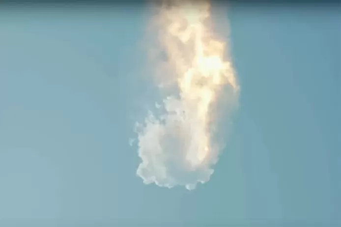 🚀 La fusée Starship, la plus grande du monde, a finalement explosé après un décollage réussi 3 image 206