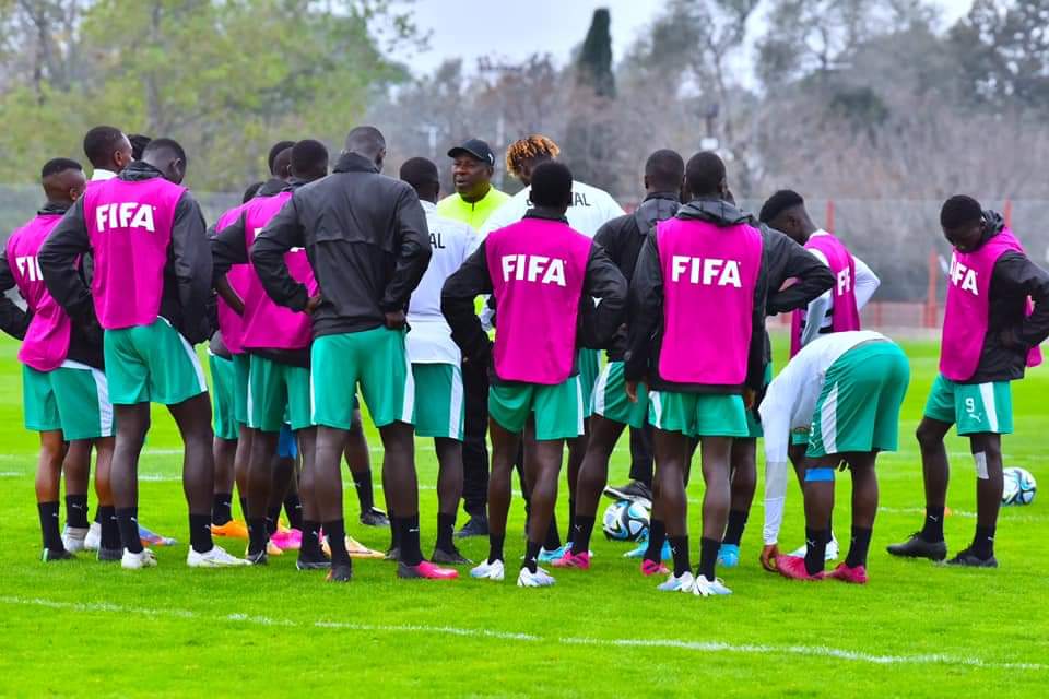 ⚽️ Battus d'entrée, le Sénégal et l'Israël s'affrontent, ce mercredi (18h GMT), à Buenos Aires 1 ⚽️ Battus d’entrée, le Sénégal et l’Israël s’affrontent, ce mercredi (18h GMT), à Buenos Aires