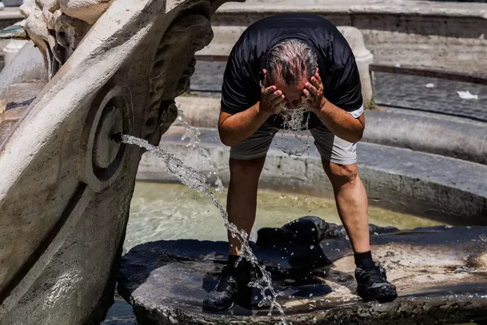 🇮🇹 Jusqu'à 48 degrés attendus: l'Italie se prépare à une nouvelle vague de chaleur 1 🇮🇹 Jusqu’à 48 degrés attendus: l’Italie se prépare à une nouvelle vague de chaleur