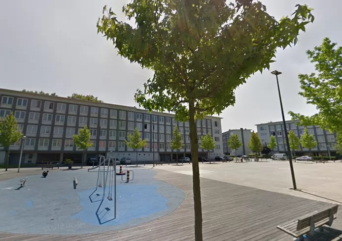 🇧🇪 Un homme grièvement blessé après une chute du troisième étage d’un immeuble à Anvers (Belgique) 1 🇧🇪 Un homme grièvement blessé après une chute du troisième étage d’un immeuble à Anvers (Belgique)