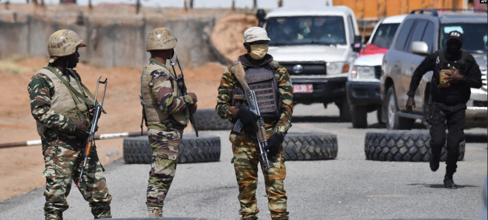 🇳🇪 Tentative de coup d’Etat au Niger : des soldats bloquent la présidence de la République 1 🇳🇪 Tentative de coup d’Etat au Niger : des soldats bloquent la présidence de la République