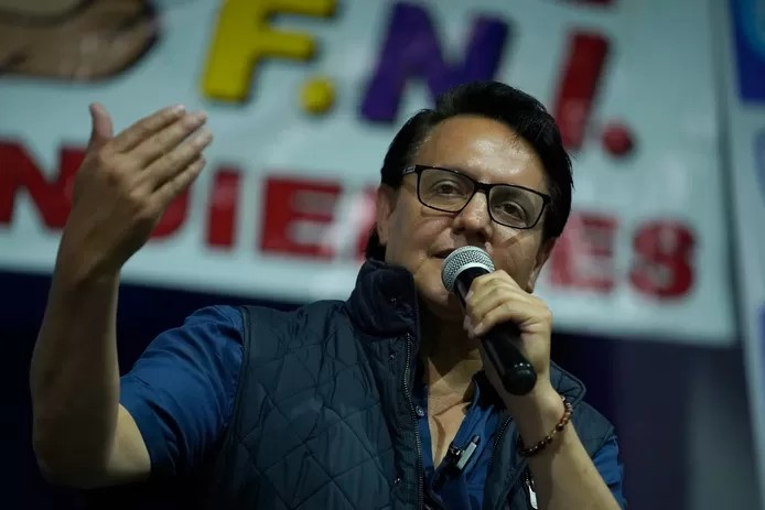 🇪🇨 L’état d’urgence décrété en Équateur après le meurtre par balle d’un candidat à la présidentielle 1 🇪🇨 L’état d’urgence décrété en Équateur après le meurtre par balle d’un candidat à la présidentielle