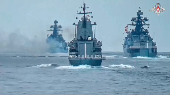 🇷🇺 L’Otan protège trois cargos qui brisent le blocus russe en mer Noire 1 🇷🇺 L’Otan protège trois cargos qui brisent le blocus russe en mer Noire