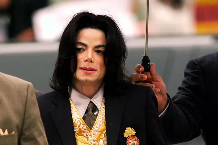 👥 Deux hommes affirment avoir été “sexuellement abusés” par Michael Jackson quand ils étaient enfants 1 👥 Deux hommes affirment avoir été “sexuellement abusés” par Michael Jackson quand ils étaient enfants