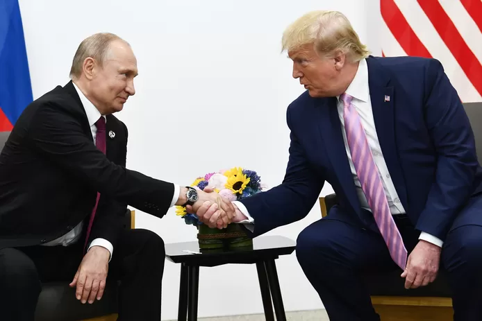🇷🇺 Les nouveaux propos chocs de Trump sur la guerre en Ukraine: “J'étais la prunelle des yeux de Poutine” 1 🇷🇺 Les nouveaux propos chocs de Trump sur la guerre en Ukraine: “J’étais la prunelle des yeux de Poutine”