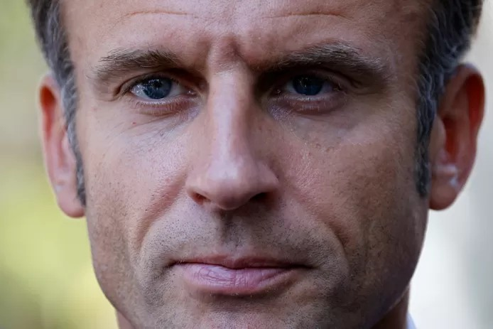 🇫🇷 Interdiction de l’abaya à l’école: Emmanuel Macron évoque le terrorisme 1 🇫🇷 Interdiction de l’abaya à l’école: Emmanuel Macron évoque le terrorisme