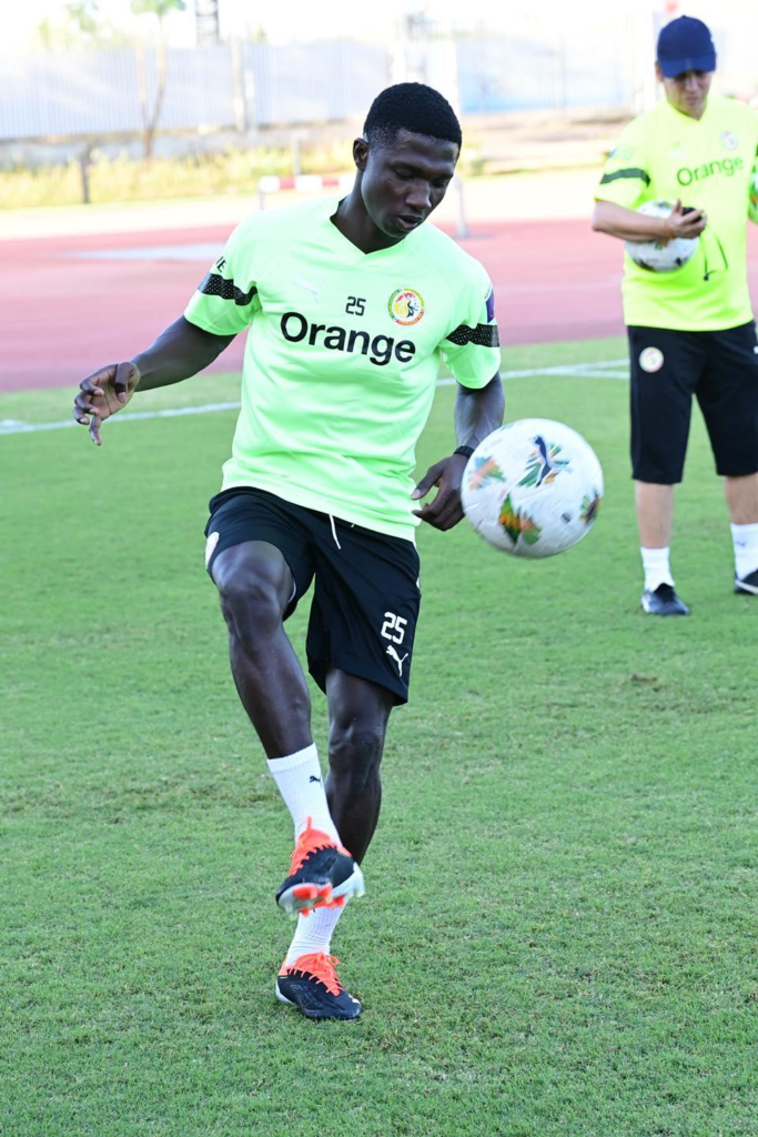 ⚽️ Début de la préparation de l'équipe du Sénégal pour la CAN 2024 : Premier entraînement avec 11 joueurs présents 5 image 3