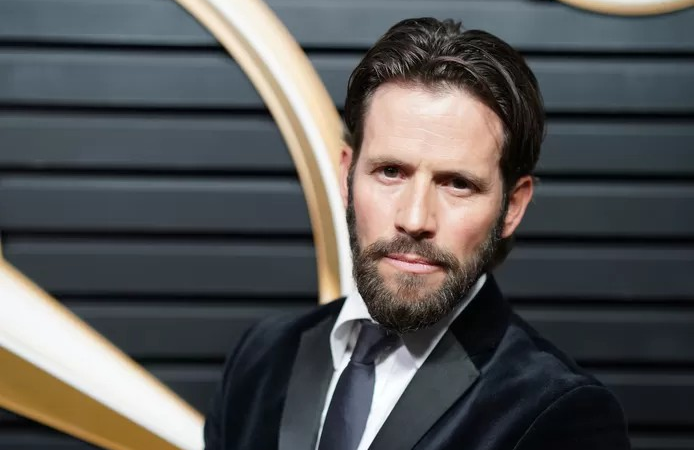🇩🇪 L’acteur Christian Oliver et ses deux filles perdent la vie dans le crash de leur avion dans les Caraïbes