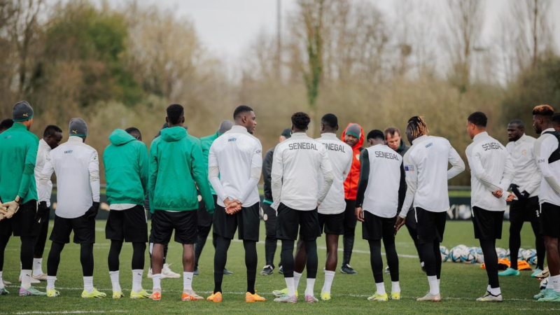 ️⚽️ Aliou Cissé, le sélectionneur du Sénégal, met en garde ses joueurs avant le match contre le Bénin