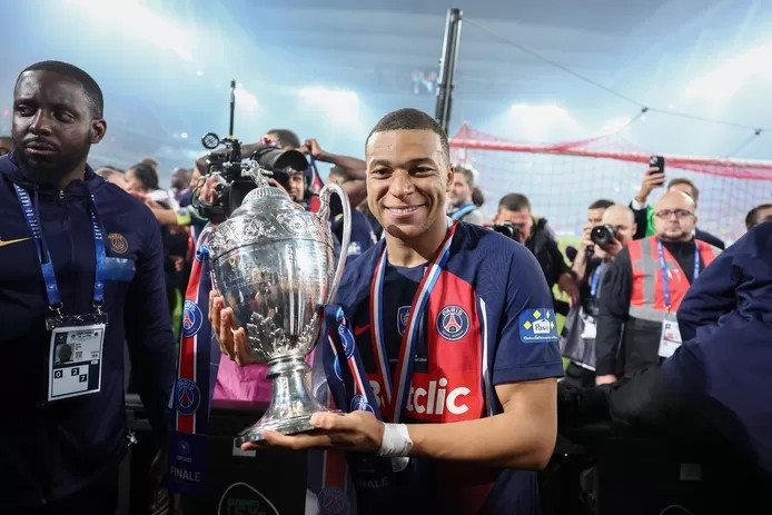 ⚽️ Le PSG refuse de payer 55 millions d’euros à Kylian Mbappé: le litige se mue en bras de fer juridique 1 ⚽️ Le PSG refuse de payer 55 millions d’euros à Kylian Mbappé: le litige se mue en bras de fer juridique