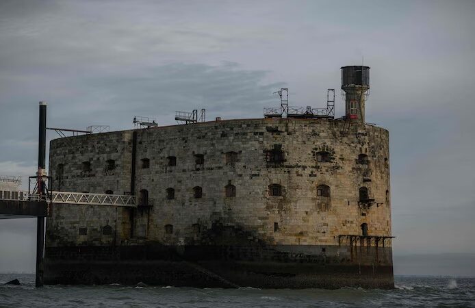 🇫🇷 “Sauvons Fort Boyard”: un appel aux dons lancé pour rénover l’antre du Père Fouras, en piteux état