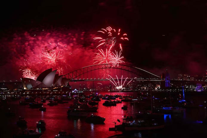 🎇 Le monde bascule petit à petit vers 2025: les plus belles images des célébrations 12 17356779931945691926614876806273