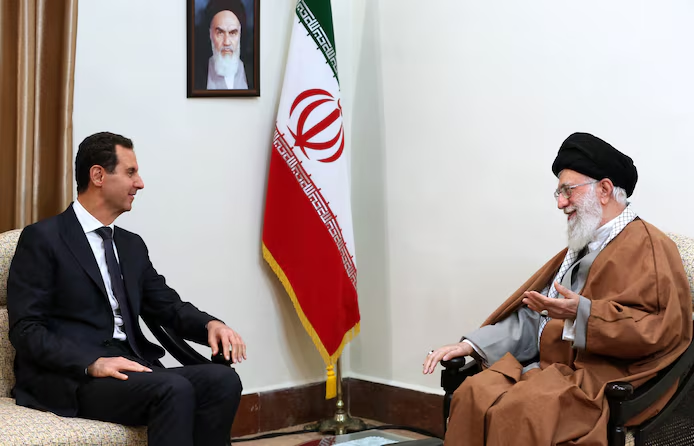 🇮🇱 Après Bachar Al-Assad, au tour du régime iranien de tomber? “Cela pourrait arriver plus vite qu’on ne le pense” 2 image 205