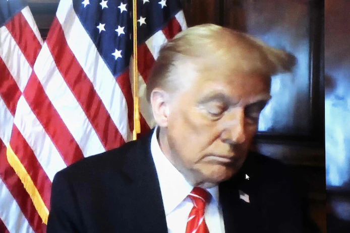 🇺🇸 Trump s'en prend à Biden lors de sa première interview en tant que président: “Il aurait mieux fait de se gracier lui-même” 3 image 423