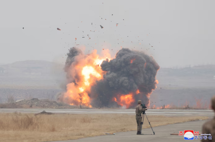 🇰🇵 Kim Jong Un supervise l’essai de drones explosifs dotés d’une nouvelle IA 2 image 269