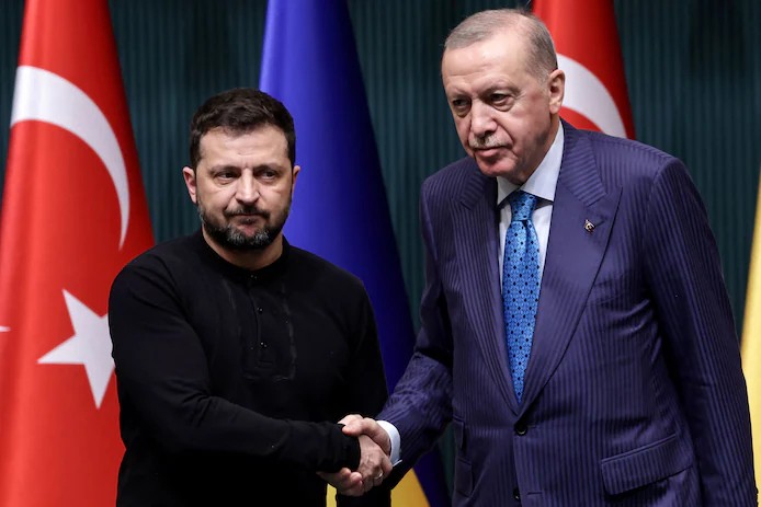 🇹🇷 Erdogan évoque un “tournant historique” pour mettre fin à la guerre en Ukraine 1 🇹🇷 Erdogan évoque un “tournant historique” pour mettre fin à la guerre en Ukraine